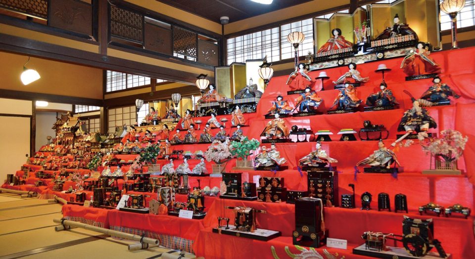 萩城下の古き雛たち